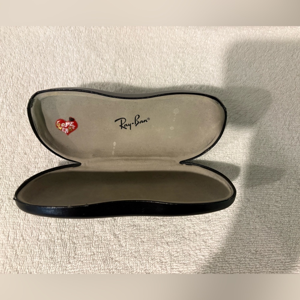 Authentic Ray-Ban Black Clamshell Sunglasses Case Unisex